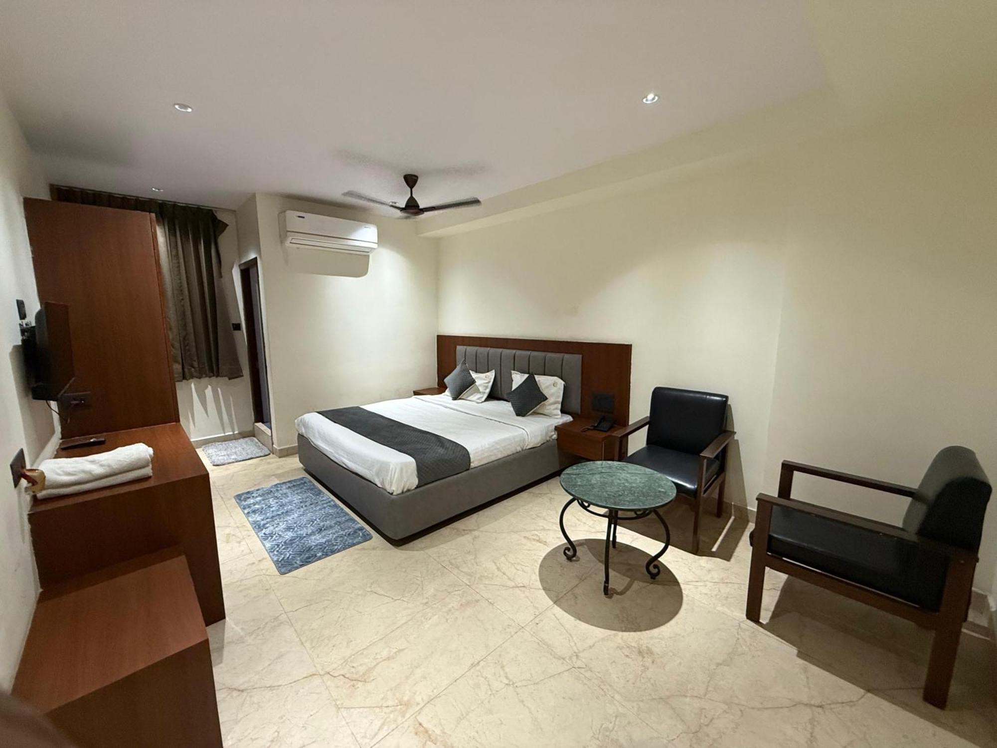 Hotel Agarwal'S Residency à Visakhapatnam Extérieur photo